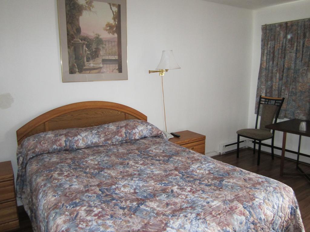 Downtown Motel Prince George Zimmer foto