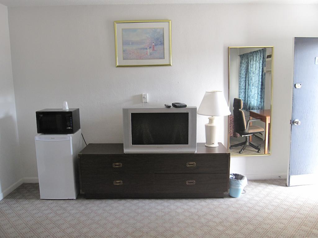 Downtown Motel Prince George Zimmer foto